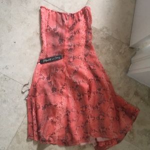 Elizabeth and James Snake Joel Dress! (M)